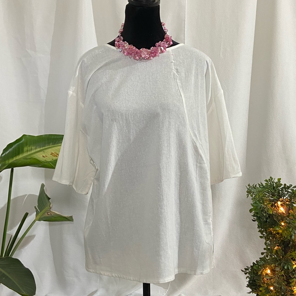 MISS LOOK White XL Kimono Style Top With Knot Embellishments